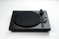 Pro-Ject A1.2 helautomatisk skivspelare med Pick-It MM E, svart
