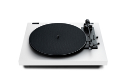 Pro-Ject A1.2 helautomatisk skivspelare med Pick-It MM E, vit
