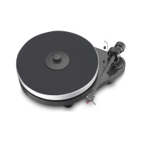 Pro-Ject RPM-5 Carbon skivspelare med Ortofon 2M Bronze, pianosvart